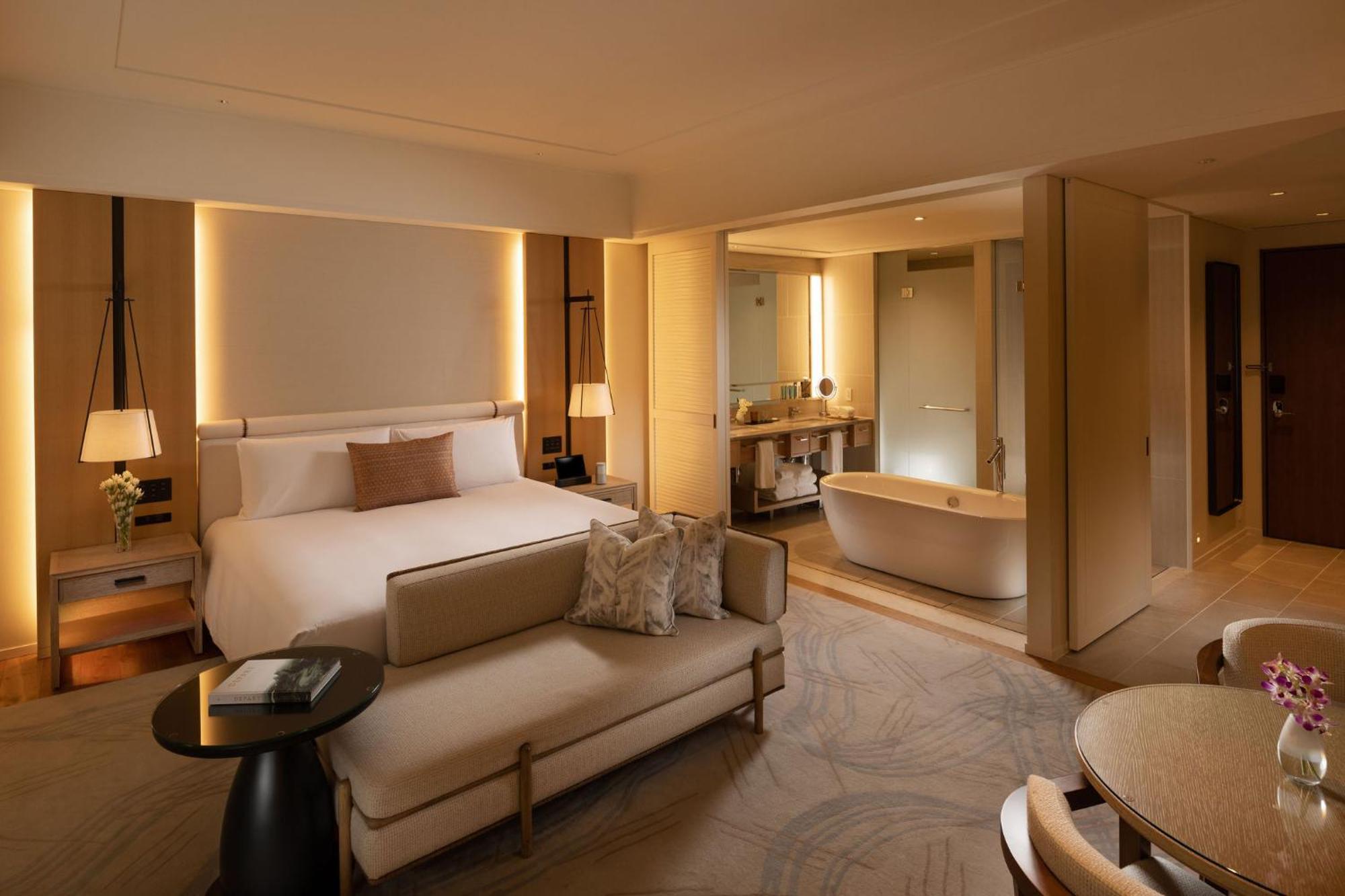 Halekulani Okinawa Hotel Onna