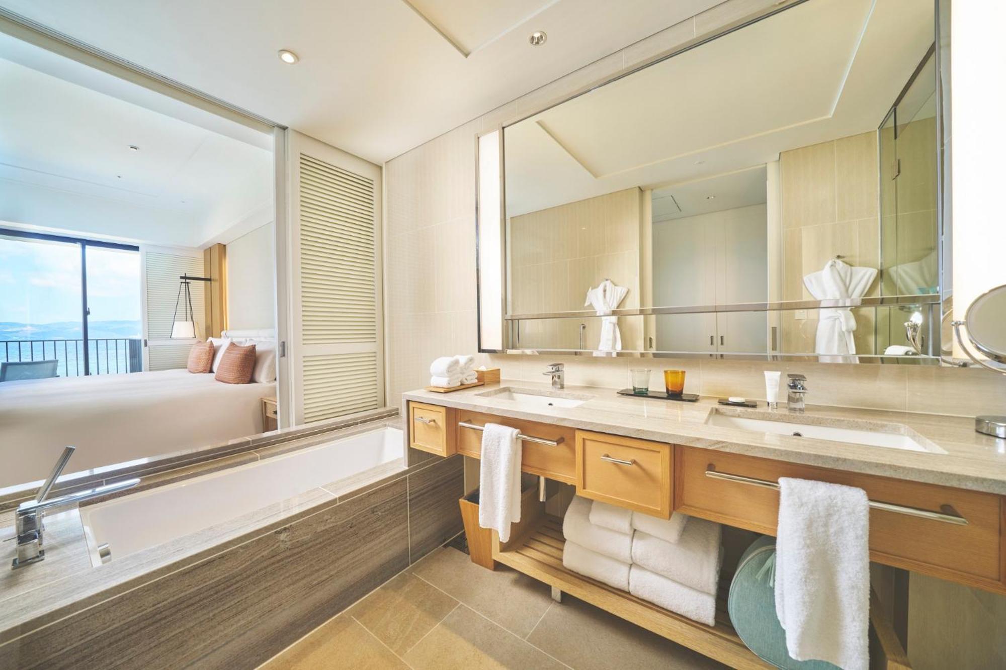 Halekulani Okinawa Hotel Onna