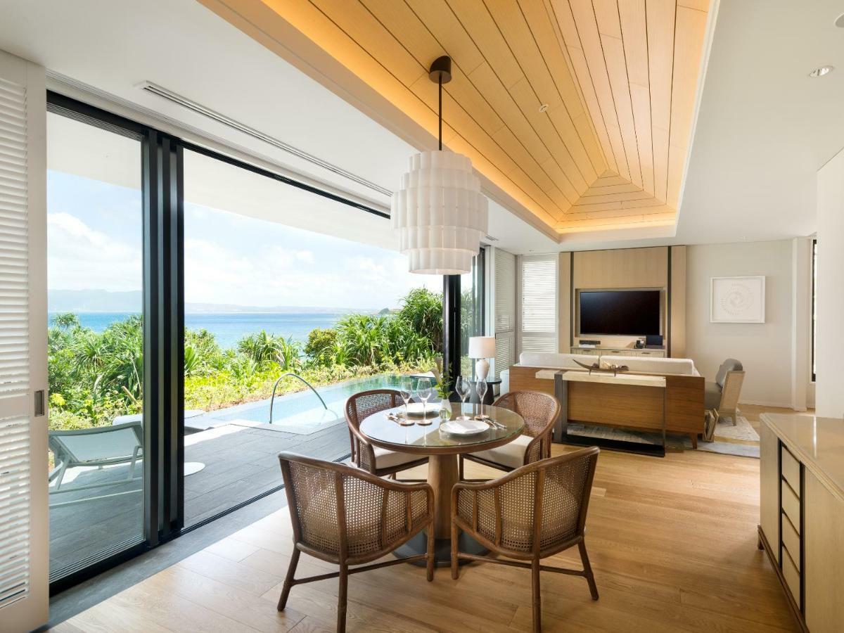 Hotel Halekulani Okinawa